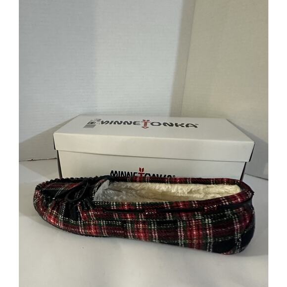 Minnetonka Plaid Moccasin Slippers Red Black Faux Fur Lined Indoor Outdoor Sz 11 - Picture 5 of 9